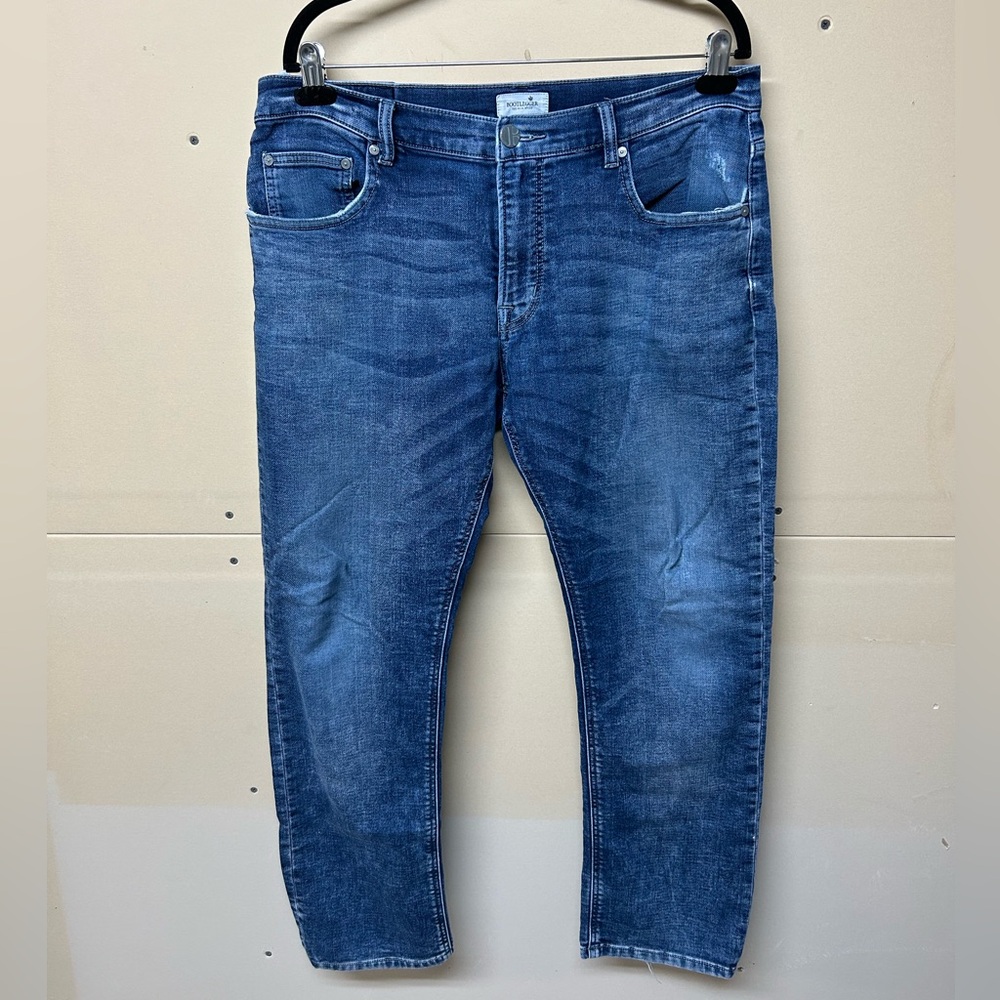 2/$30⚡️- JEANS | Men’s Bootlegger jeans size 36x30